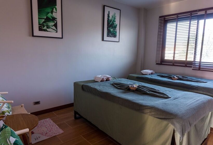 هتل Tmark Resort Vang Vieng