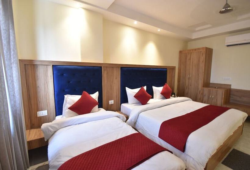 Hotel Vaishno Devi Heights