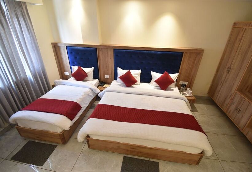 Hotel Vaishno Devi Heights