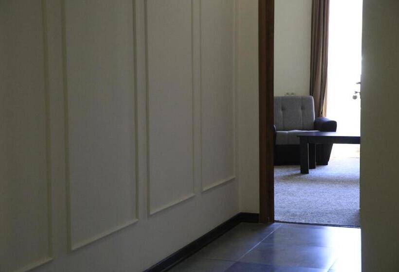 호텔 Yerevan Centre