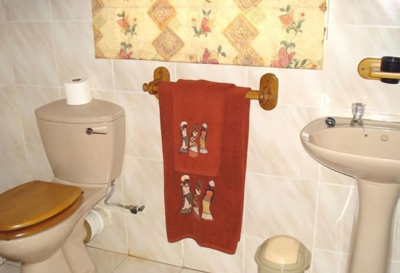 فندق Zaganaga Kruger Lodge