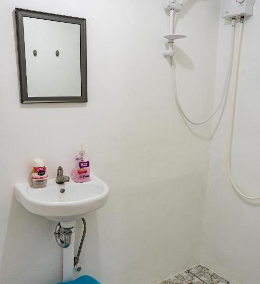 Island Girl Bed And Breakfast