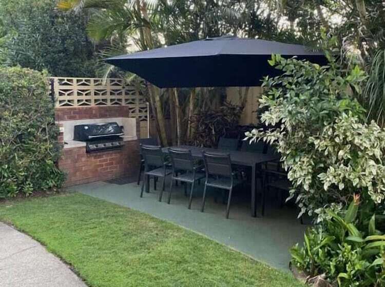 Oceania Beachside Holiday Apartments