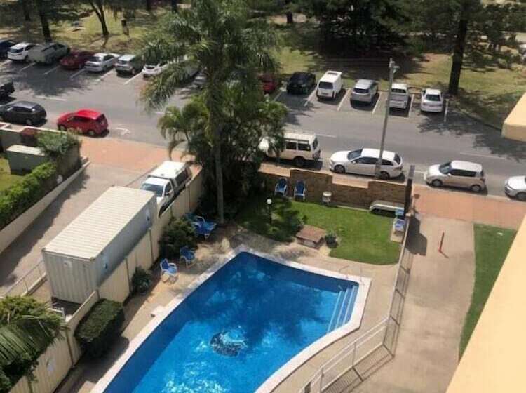 Oceania Beachside Holiday Apartments