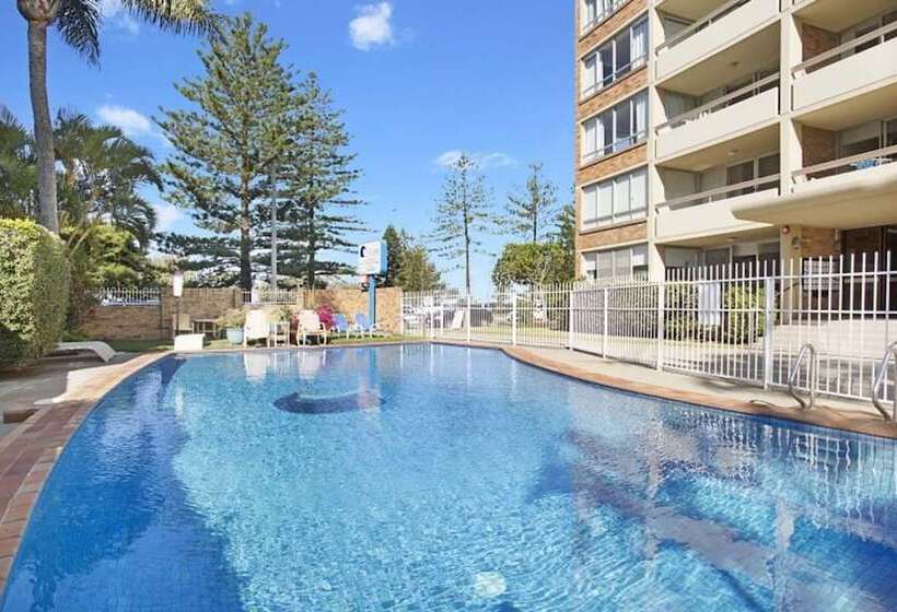 Oceania Beachside Holiday Apartments