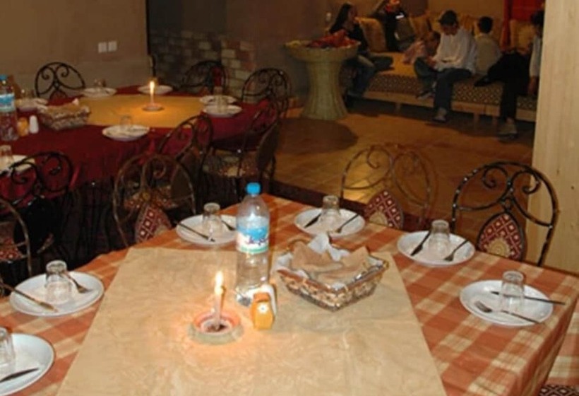 پانسیون Auberge Itrane Sahara