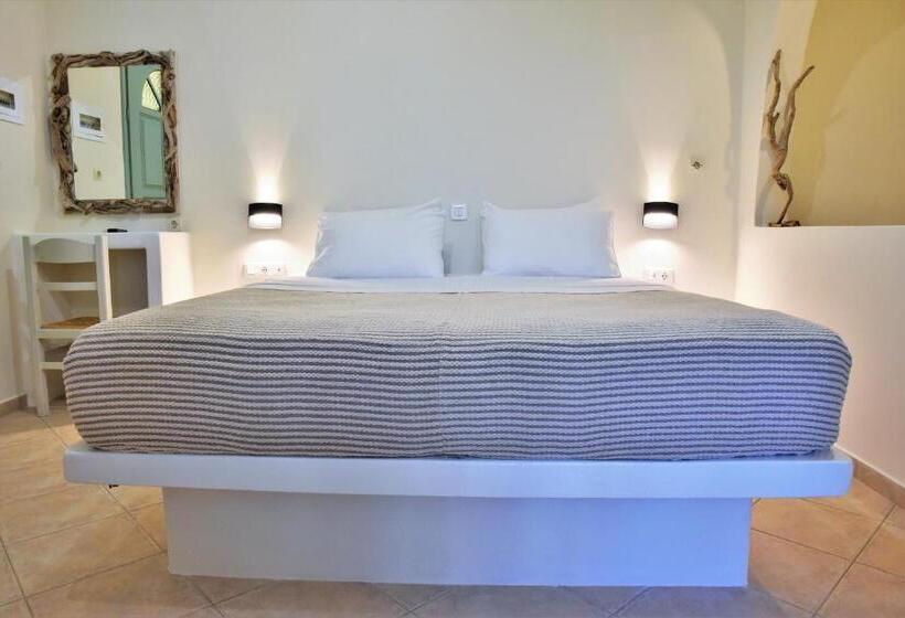 بنسيون Avra Milos