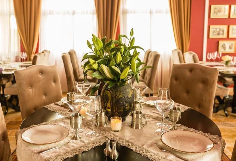 פנסיון Country Spa Retreat