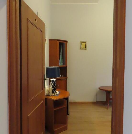 ペンション Dobry Zakątek Dom Rekolekcyjny