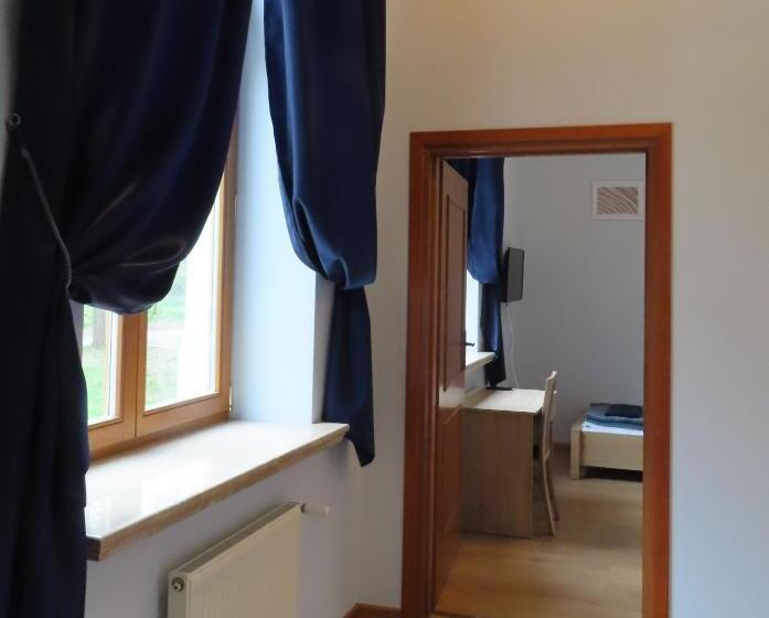 ペンション Dobry Zakątek Dom Rekolekcyjny