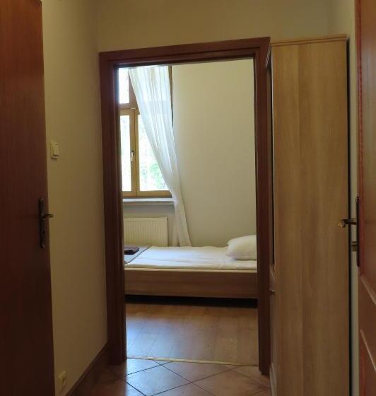 پانسیون Dobry Zakątek Dom Rekolekcyjny