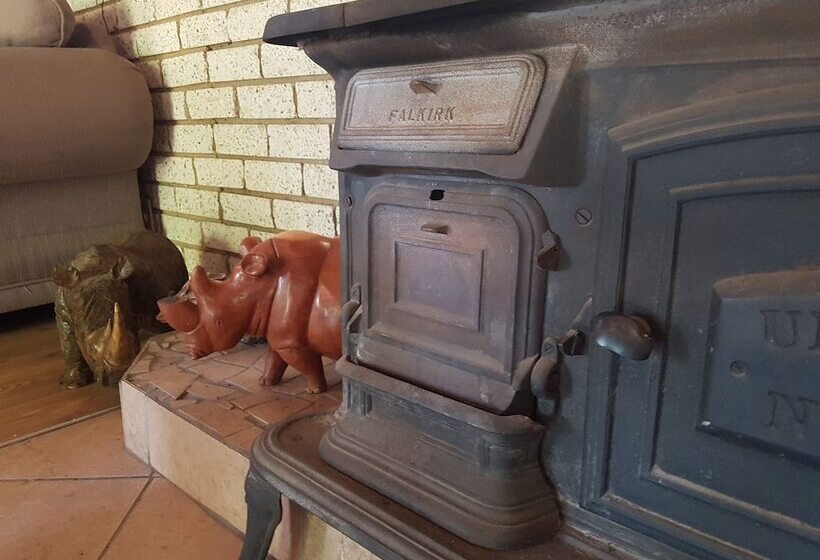 Пансион Lions Guesthouse