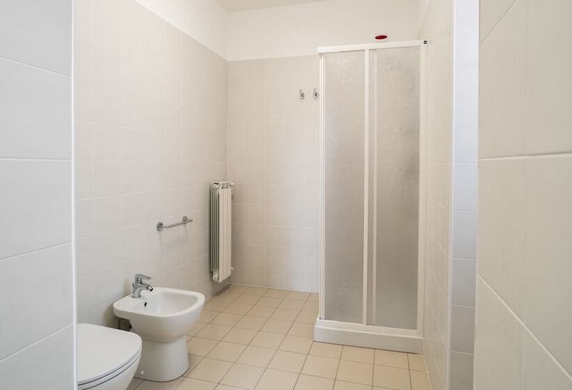 פנסיון Minerva Monks Inn