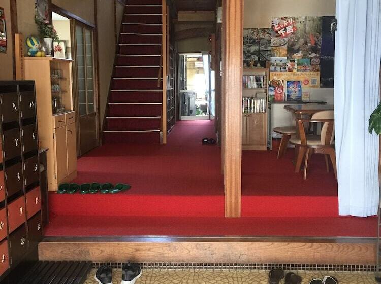 ペンション Oyado Hana Ikada