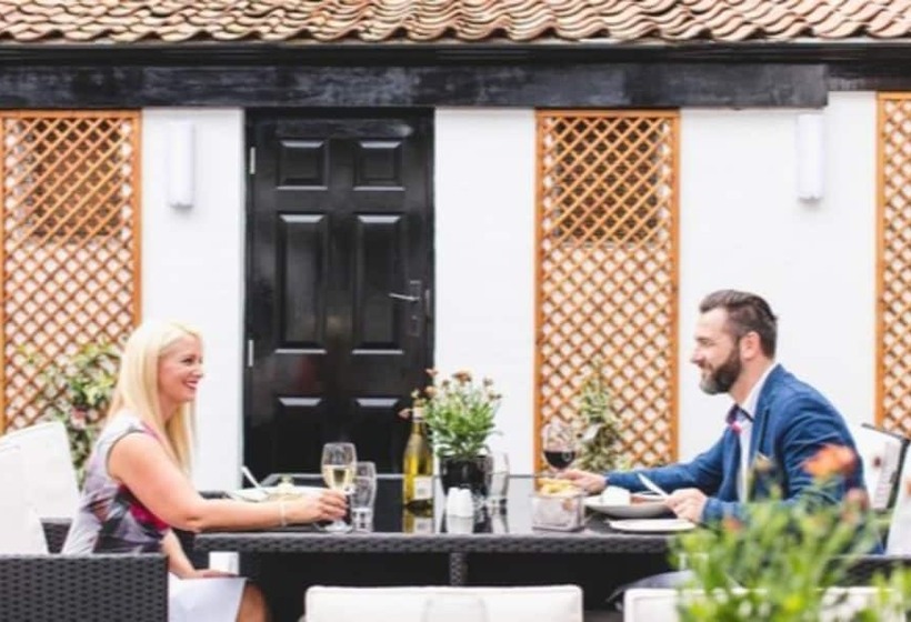 膳宿费 The Old Courthouse Inn