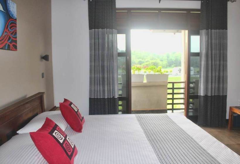 بنسيون Yamu Lanka Inn