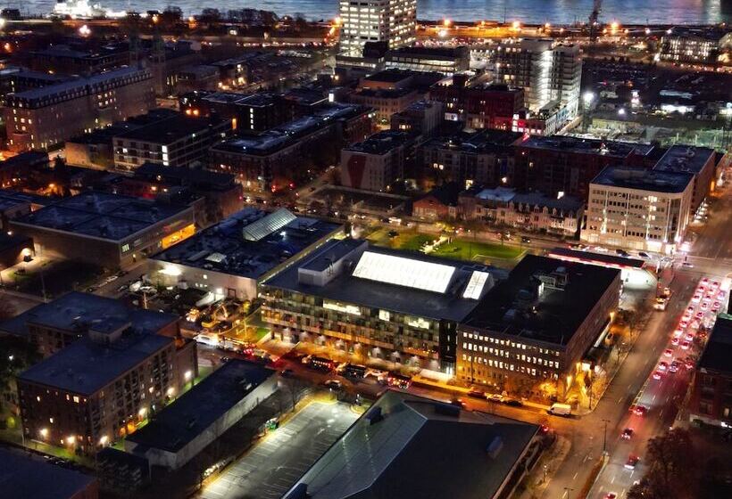 호스텔 Pied A Terre Mont Royal