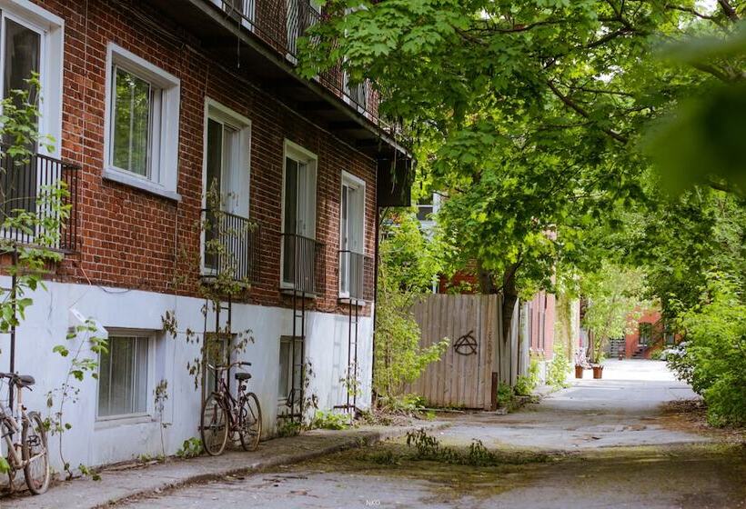 호스텔 Pied A Terre Mont Royal