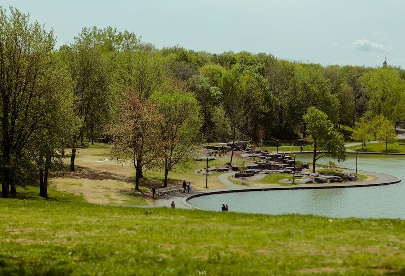 호스텔 Pied A Terre Mont Royal