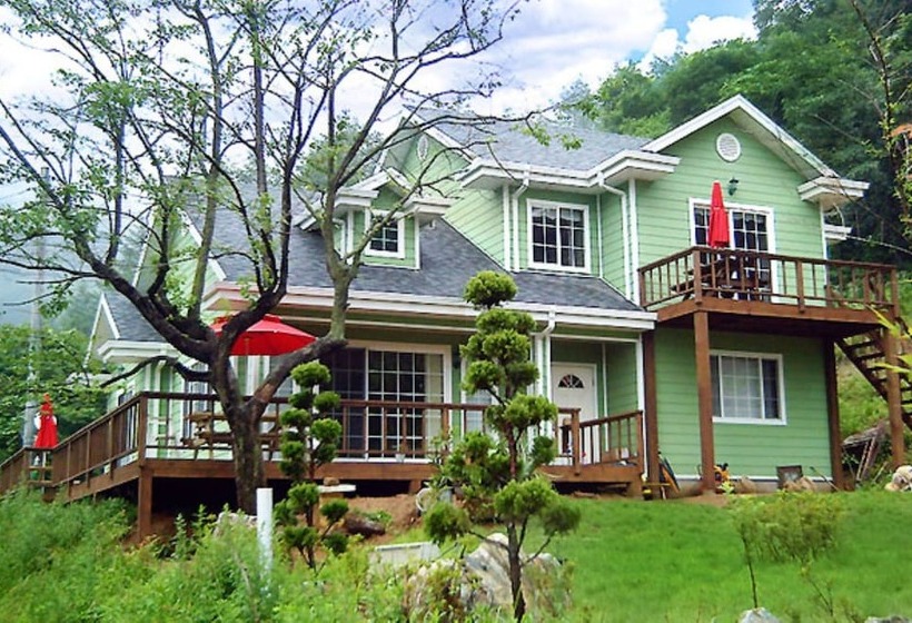 Starlight Hill Pension