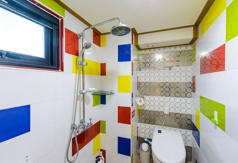 Tongyeong Honey Spa Pension