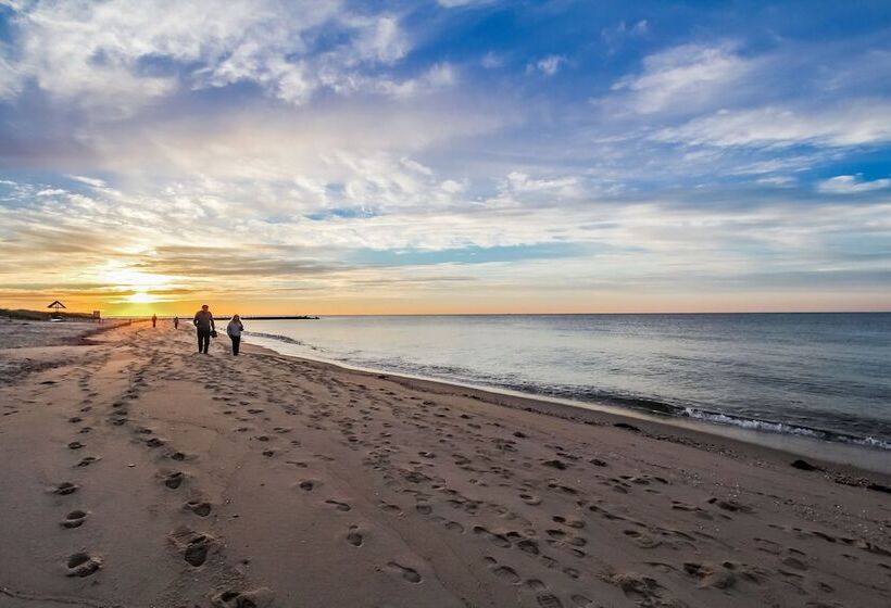 Edgewater Beach Resort