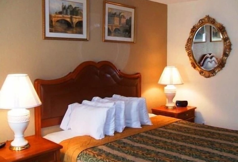 A Victory Hotel   Southfield