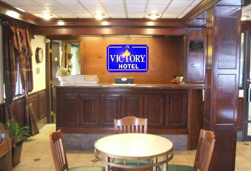 A Victory Hotel   Southfield