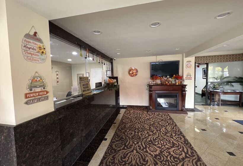 فندق A Victory Inn  West Dearborn