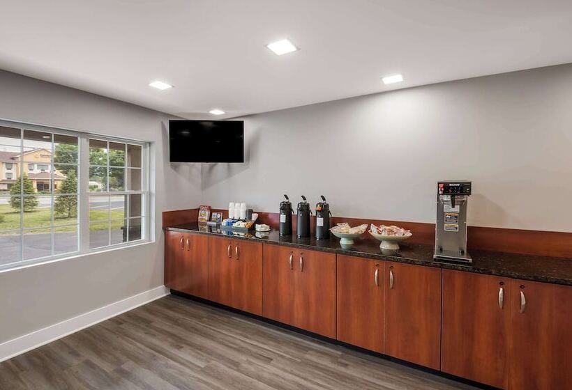 בית מלון כפרי Americas Best Value Inn Farmington