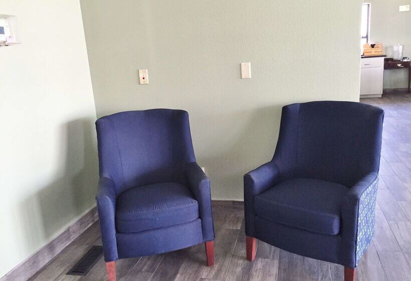 בית מלון כפרי Budget Inn Norman