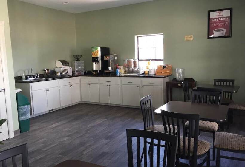 فندق Budget Inn Norman