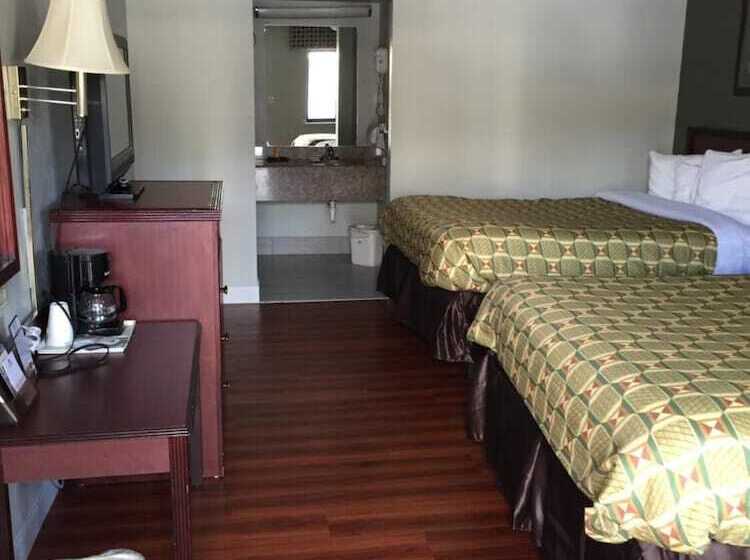 فندق Budget Inn Norman