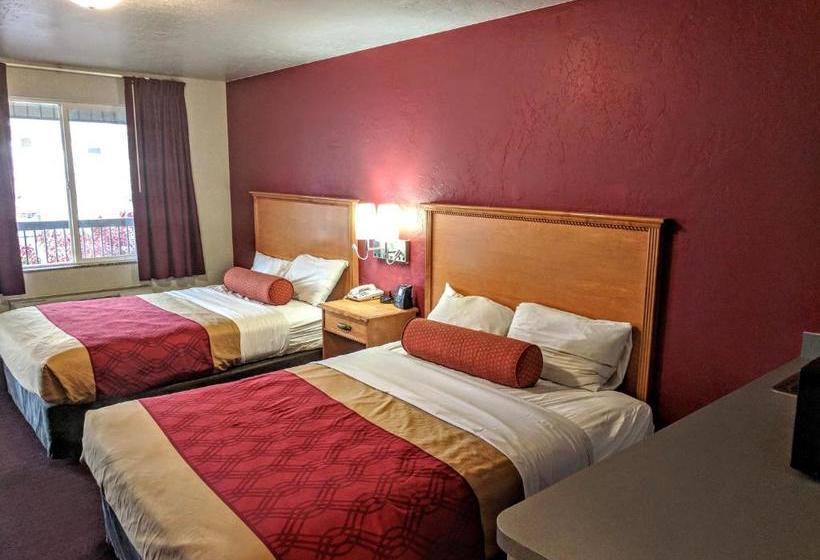 בית מלון כפרי Americas Best Value Inn & Suites Provo