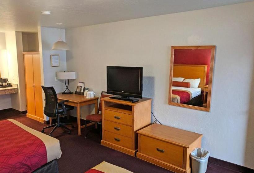 בית מלון כפרי Americas Best Value Inn & Suites Provo