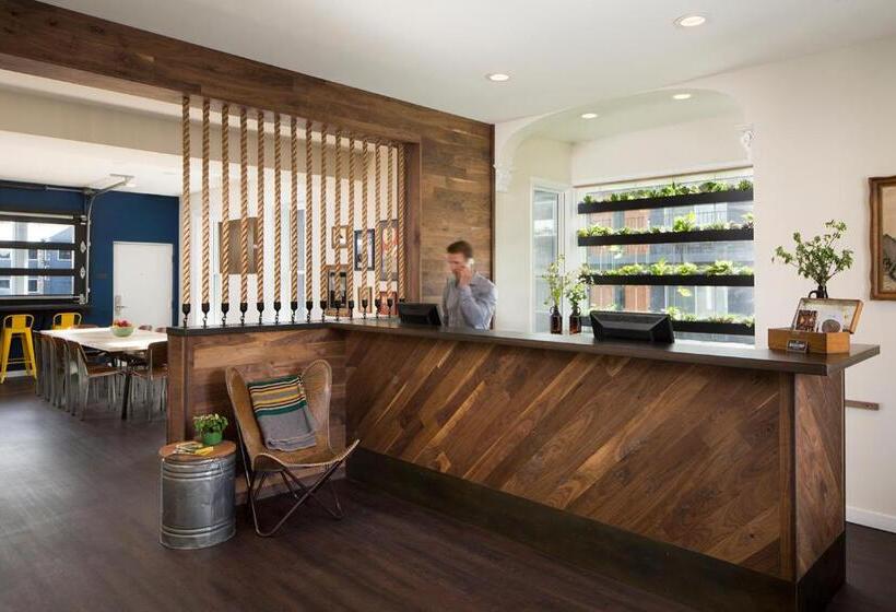 酒店 Basecamp Boulder