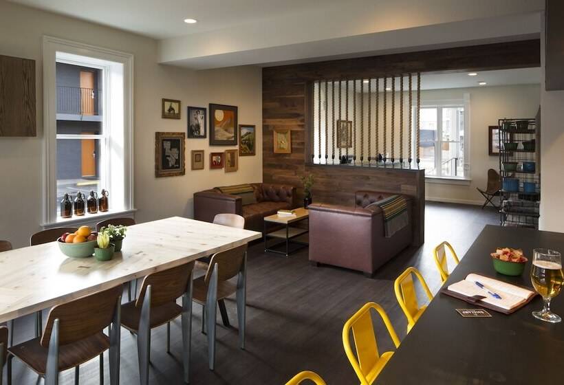 酒店 Basecamp Boulder