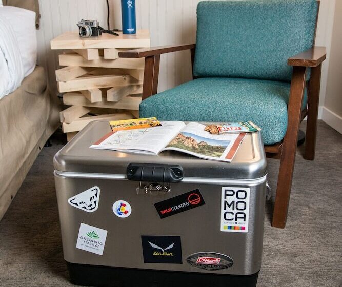 酒店 Basecamp Boulder