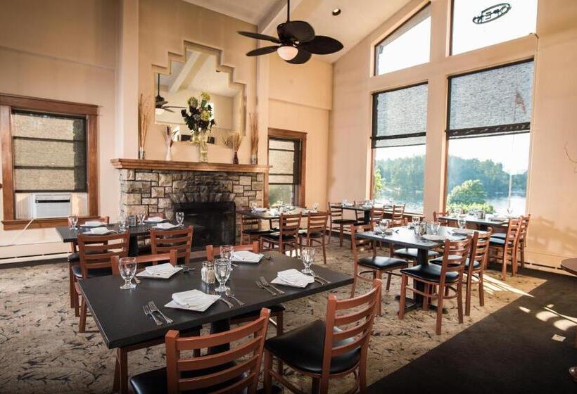 هتل Bayside Resort, Lake George Ny