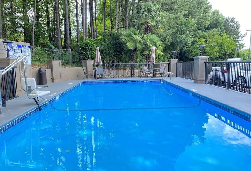 בית מלון כפרי Best Western Kennesaw