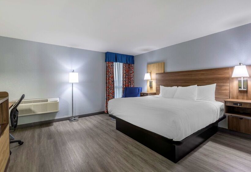 فندق Best Western Plus St. Louis Westwestport