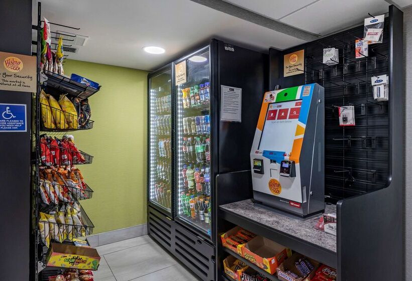 فندق Best Western Plus St. Louis Westwestport