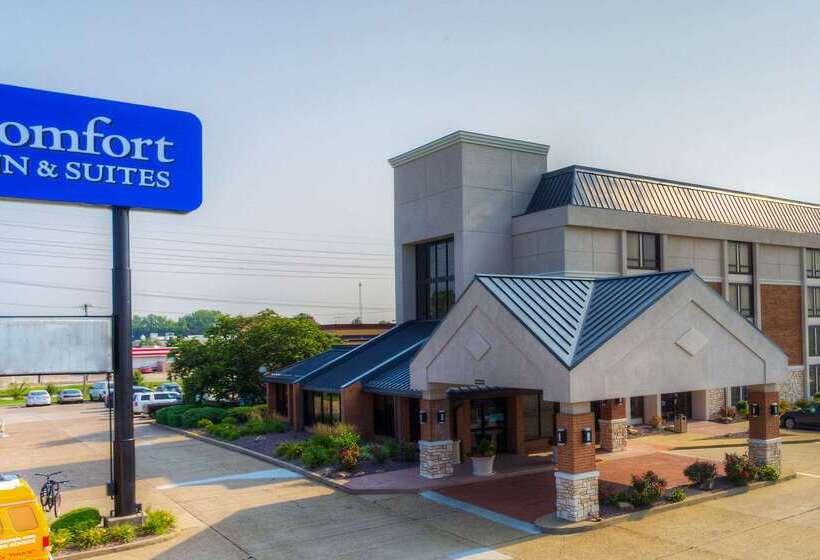 호텔 Comfort Inn & Suites Evansville Airport