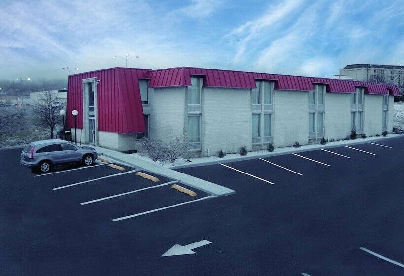 ホテル Days Inn By Wyndham Harrisonburg