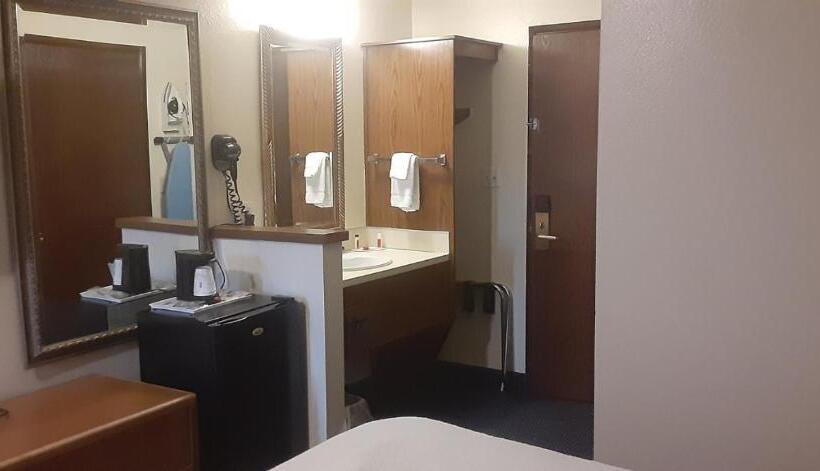 فندق Days Inn By Wyndham Pocatello University Area