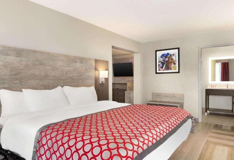 酒店 Days Inn & Suites By Wyndham Bowling Green