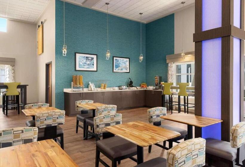 酒店 Days Inn & Suites By Wyndham Bowling Green