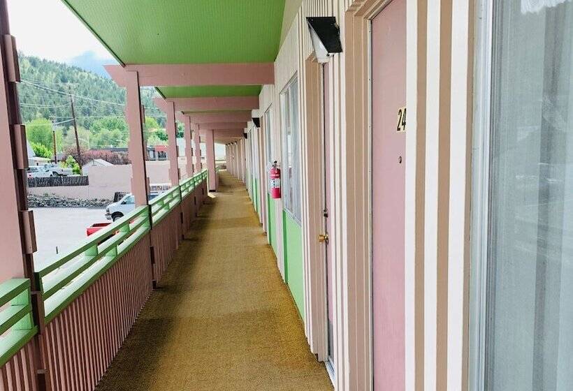 בית מלון כפרי Dreamers Lodge