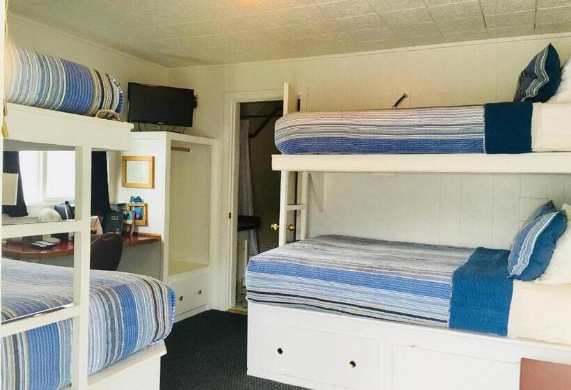 فندق Driftwood Inn