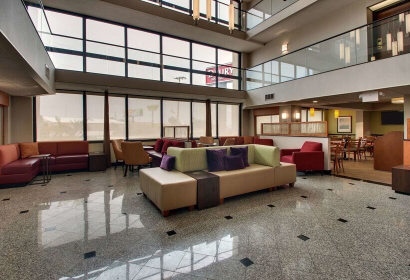 בית מלון כפרי Drury Inn & Suites Bowling Green